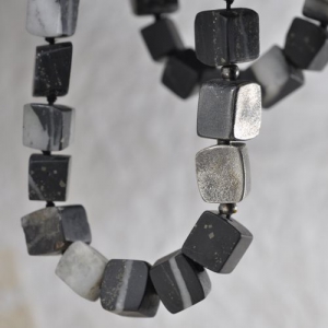 Collier Kieselsteine mit Silber - Einzelstueck